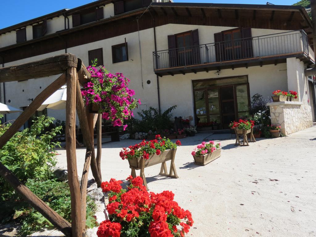 Bio Agriturismo Valle Scannese Villa Scanno Kültér fotó